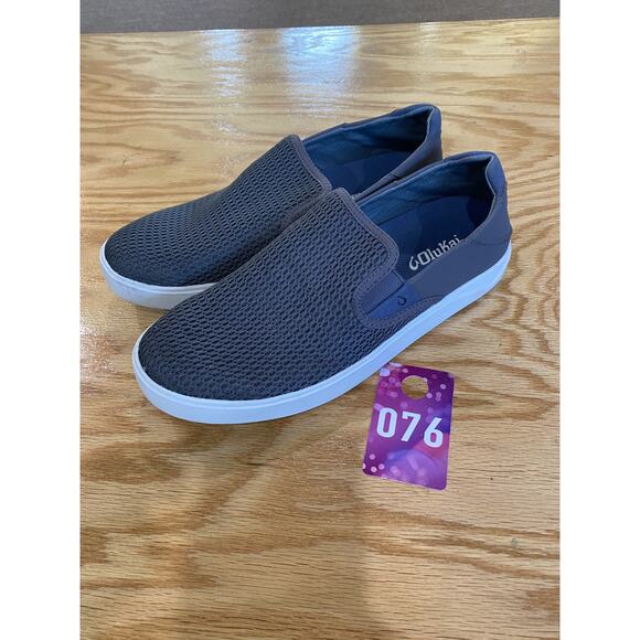 Olukai Lae'ahi Men's 8.5 M gray Mesh Slip On Low Top Round Toe Casual Sneakers